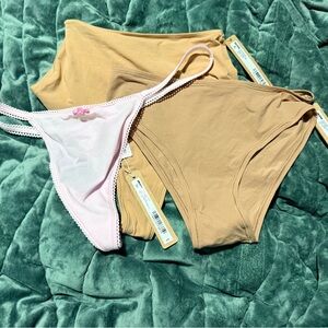 SKIMS NWT Panty Bundle size Medium